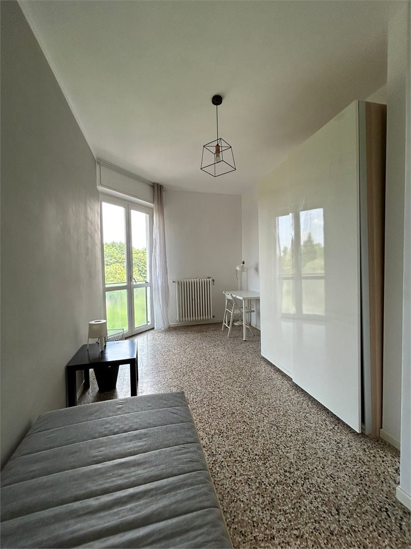 Appartamenti trilocale in vendita  via Alessandro Mazzucotelli 5, Milano, località FORLANINI